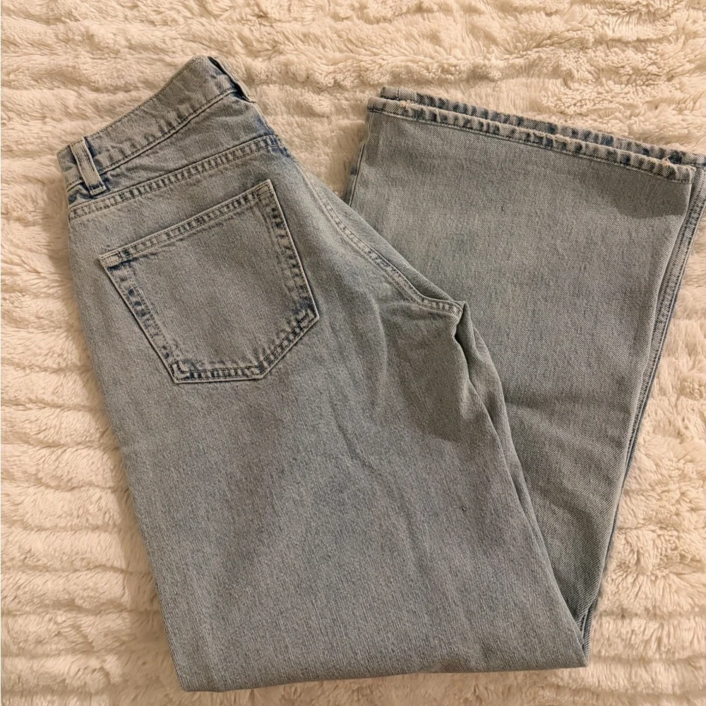 REFORMATION Cary Low Rise Slouchy Wide Leg Short Jeans - Cloquet - Picture 9 of 9